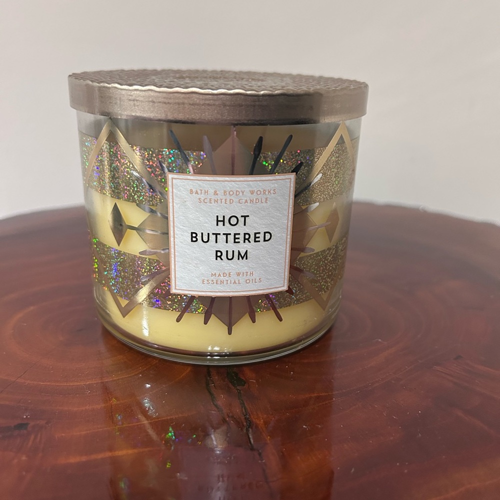 Bath & Body Works Candle